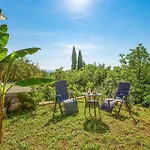Awesome Apartment In Bregi With House Sea View *