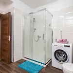 Appartement 3 Bedroom Awesome In Bregi Breza