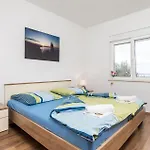 3 Bedroom Awesome In Bregi